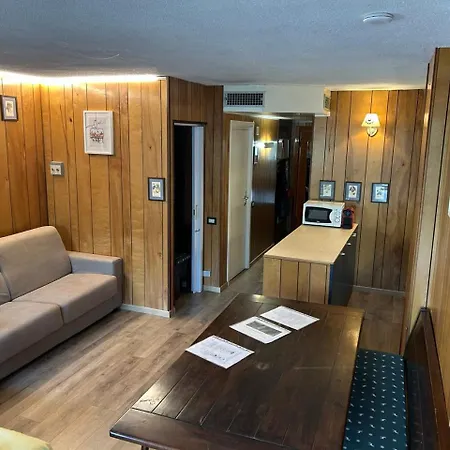 Rododendro Ski-in Ski-out Cir 0491 * Breuil-Cervinia